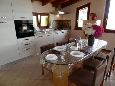 DiningRoom