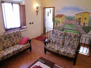 23081027-Ferienwohnung-5-Pistoia-300x225-5