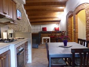 23079773-Ferienwohnung-6-Pistoia-300x225-3