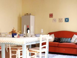 24045295-Ferienwohnung-4-Pistoia-300x225-1