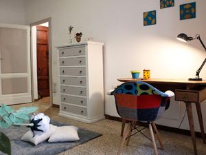 24045295-Ferienwohnung-4-Pistoia-300x225-5