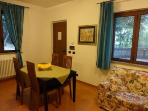 22452409-Ferienwohnung-4-Pitigliano-300x225-3