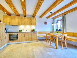 Ferienwohnung für 5 Personen (95 m²) ab 125 € in Pittenhart
