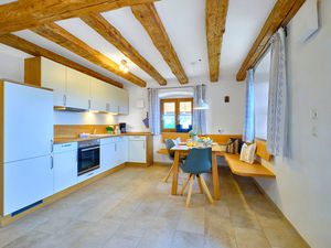 Ferienwohnung für 4 Personen (70 m²) ab 105 € in Pittenhart