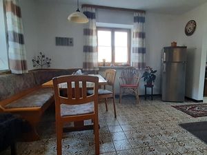 23130593-Ferienwohnung-4-Pittenhart-300x225-4