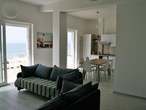 Ferienwohnung für 6 Personen (100 m²) in Pizzo