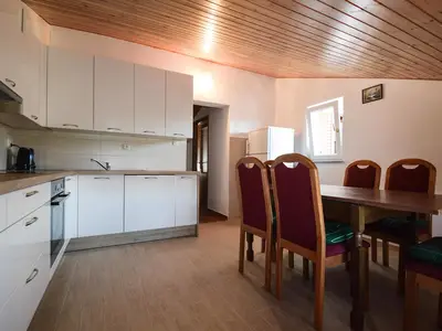 Ferienwohnung für 6 Personen (85 m²) in Pjescana Uvala 9/10