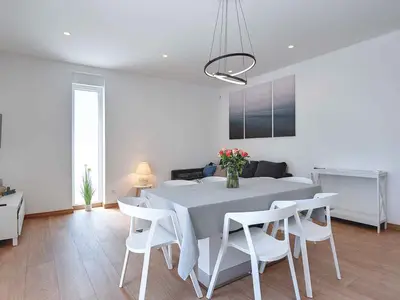Ferienwohnung für 6 Personen (80 m²) in Pjescana Uvala 8/10