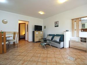 23983308-Ferienwohnung-5-Pjescana Uvala-300x225-5