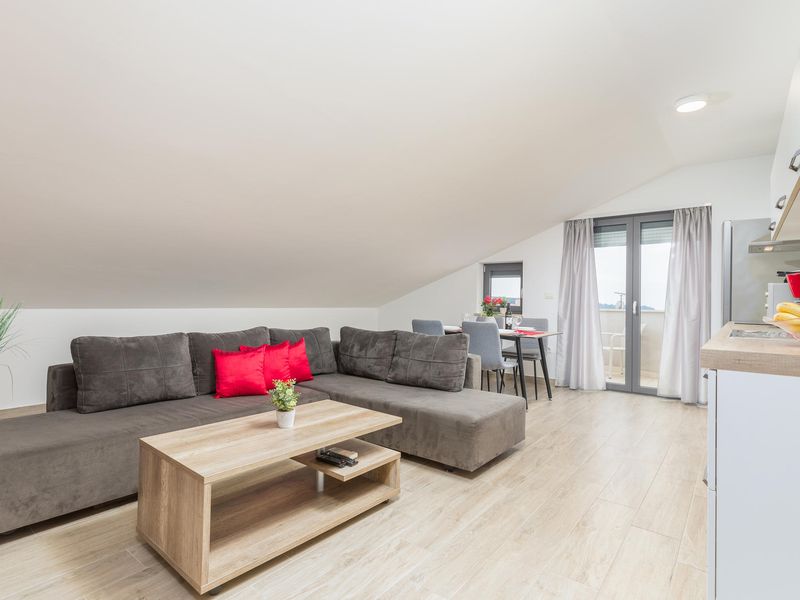 23733880-Ferienwohnung-4-Pjescana Uvala-800x600-1