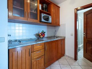 23823244-Ferienwohnung-5-Pjescana Uvala-300x225-4