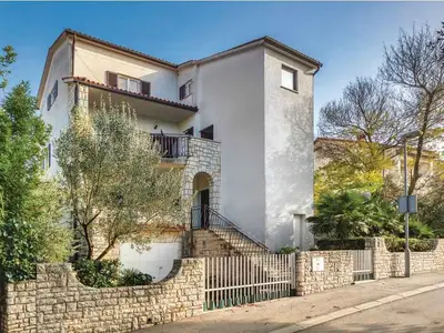 Ferienwohnung für 4 Personen (70 m²) in Pjescana Uvala 2/10