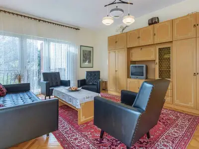 Ferienwohnung für 4 Personen (90 m²) in Pjescana Uvala 8/10