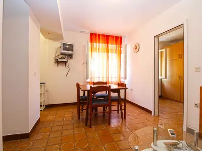 Ferienwohnung für 4 Personen (38 m²) in Pjescana Uvala 6/10