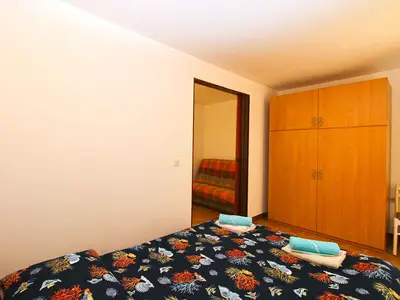 Ferienwohnung für 4 Personen (38 m²) in Pjescana Uvala 7/10