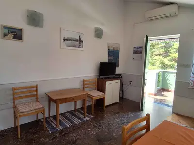 Ferienwohnung für 2 Personen (38 m²) in Pjescana Uvala 3/10