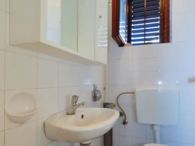 Ferienwohnung für 5 Personen (100 m²) in Pjescana Uvala 5/10