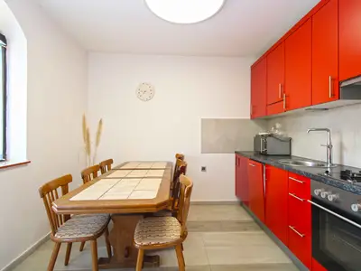 Ferienwohnung für 7 Personen (90 m²) in Pjescana Uvala 9/10