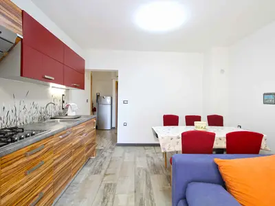 Ferienwohnung für 4 Personen (60 m²) in Pjescana Uvala 8/10