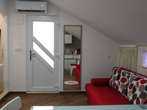 19086431-Ferienwohnung-2-Plat-300x225-1