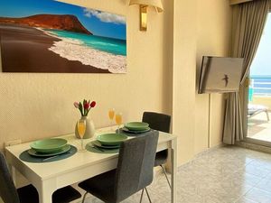 23970031-Ferienwohnung-4-Playa De Las Américas-300x225-2