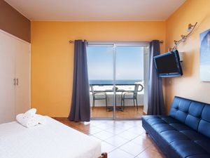 23091167-Ferienwohnung-2-Playa Paraiso-300x225-3