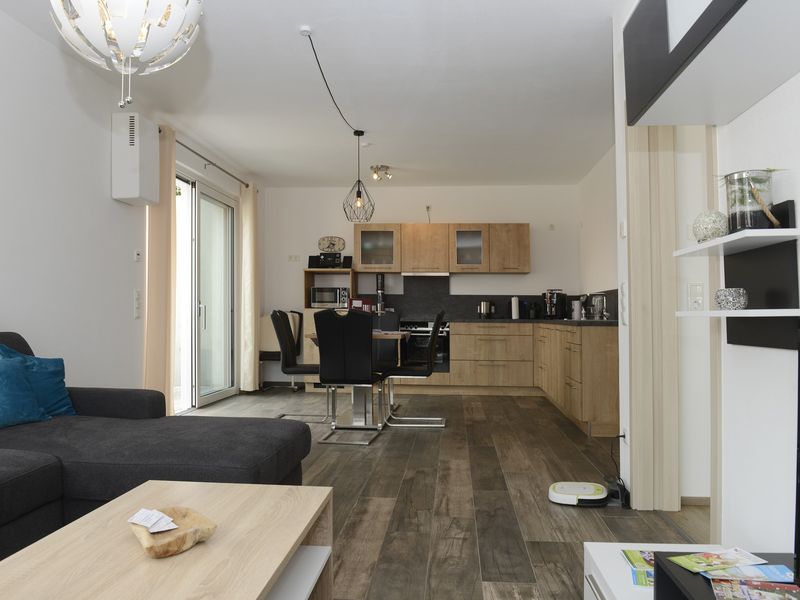 21728107-Ferienwohnung-4-Pleinfeld-800x600-1