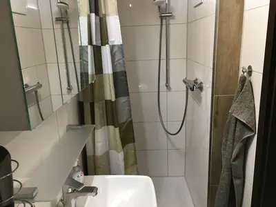 Fewo 1 Bad nach Renovierung 2021