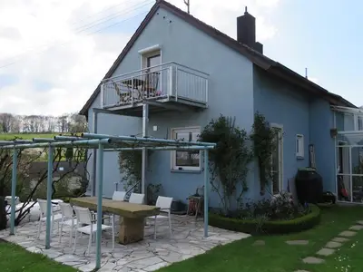 Gartenseite Balkon Fewo Hortensie