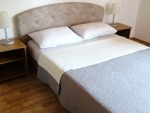 24058682-Ferienwohnung-6-Plitvička Jezera-300x225-4