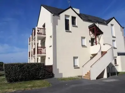 Ferienwohnung für 5 Personen (35 m²) in Ploemeur 1/10