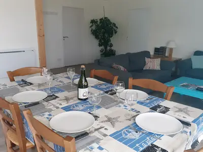 DiningRoom