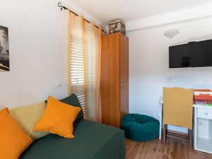 23746766-Ferienwohnung-8-Ploče-300x225-5