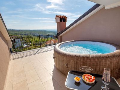 hot-tub