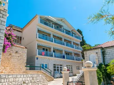Ferienwohnung für 2 Personen in Podaca 1/10