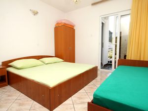 Ferienwohnung für 3 Personen (17 m²) in Podaca