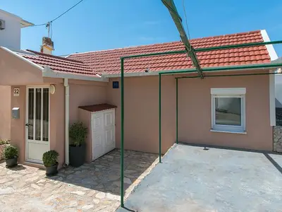 Ferienwohnung für 6 Personen in Podaca 2/10