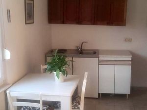 24036004-Ferienwohnung-2-Podašpilje-300x225-2