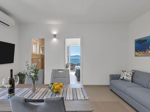 23433885-Ferienwohnung-4-Podgora-300x225-5