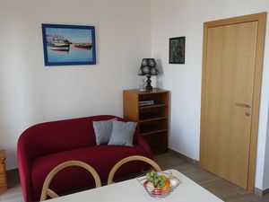 23187417-Ferienwohnung-4-Podgora-300x225-3