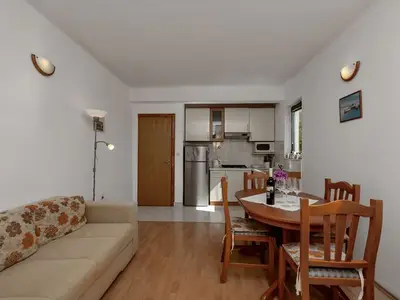 Ferienwohnung für 5 Personen in Podgora 5/10