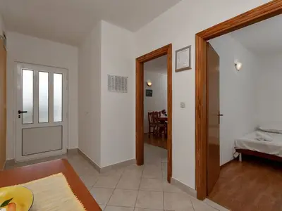 Ferienwohnung für 5 Personen in Podgora 8/10