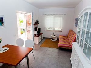 19284999-Ferienwohnung-0-Podgora-300x225-3