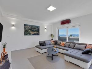 23933824-Ferienwohnung-6-Podgora-300x225-3