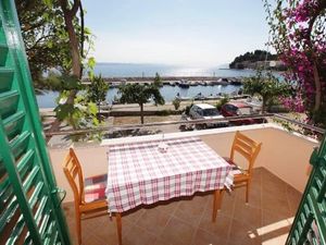 23941041-Ferienwohnung-4-Podgora-300x225-1