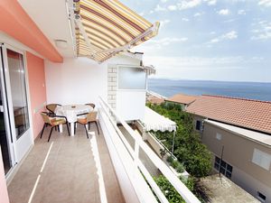 18324128-Ferienwohnung-4-Podgora-300x225-5