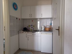 18559855-Ferienwohnung-2-Podgora-300x225-1