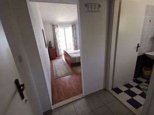 18559855-Ferienwohnung-2-Podgora-300x225-2