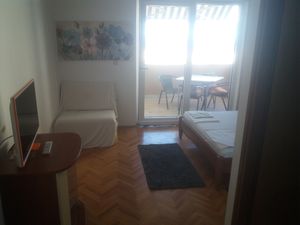 19125921-Ferienwohnung-4-Podgora-300x225-4