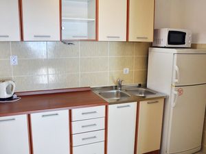 19127453-Ferienwohnung-5-Podgora-300x225-5